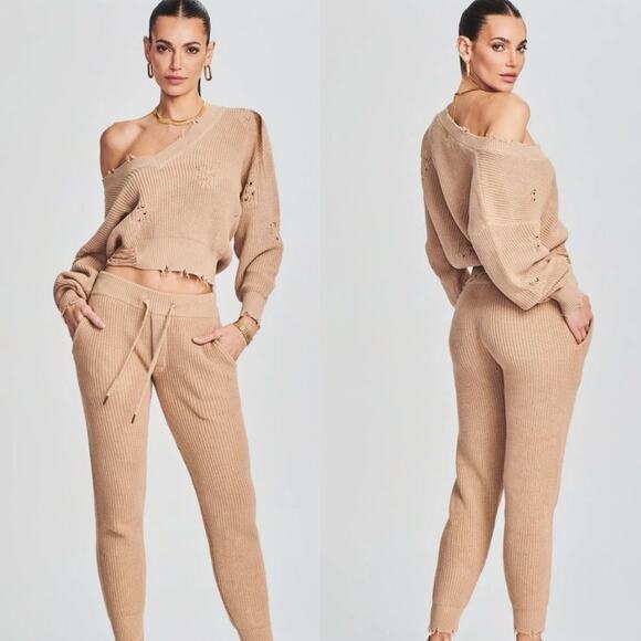 SER.O.YA Tan Distressed Syd Sweater NWT Medium